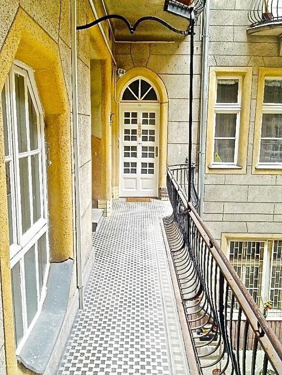 Manhattan Studio Budapešť Pokoj fotografie